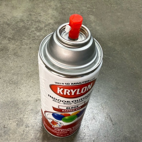 Krylon Indoor Outdoor Spray Paint Gloss Banner Red Rare Discontinued - Picture 2 of 6
